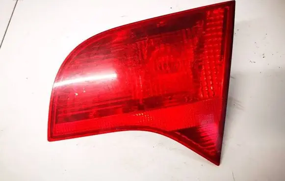 Audi A4 S4 B7 8E 8H Tailgate rear/tail lights 8E9945094