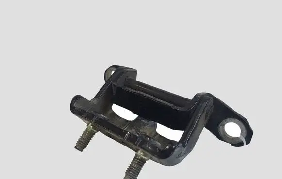 Nissan Qashqai Rear door upper hinge