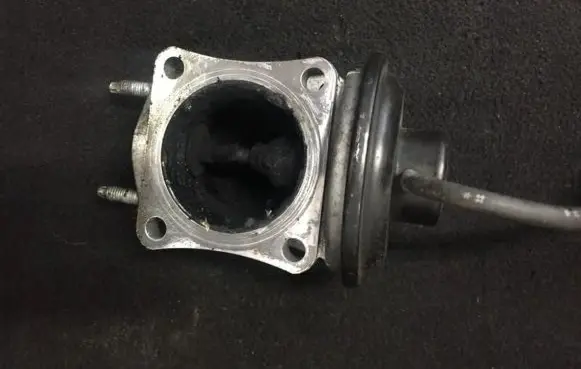 Toyota Land Cruiser (J100) EGR valve 2562017020 25620-17020