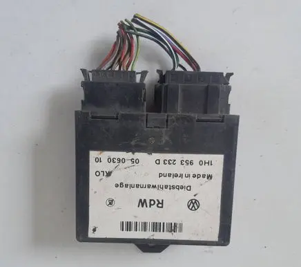Volkswagen Golf III Alarm control unit/module 1H0953233D 05063010