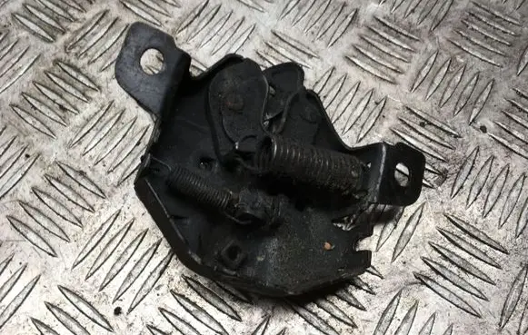 Hyundai Trajet Engine bonnet/hood lock/catch