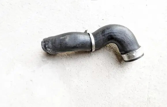 Mercedes-Benz R W251 Intercooler hose/pipe A2515280382 14018 ZGS002