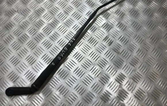 Front wiper blade arm