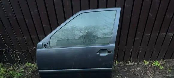 Volvo S70 V70 V70 XC Front door