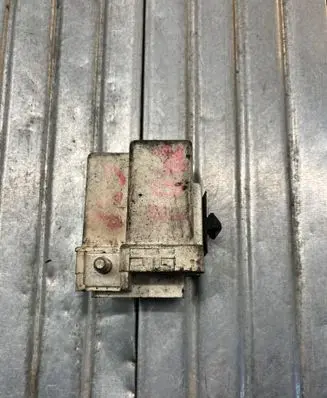 BMW 3 E46 Glow plug pre-heat relay 2247664 72RB511