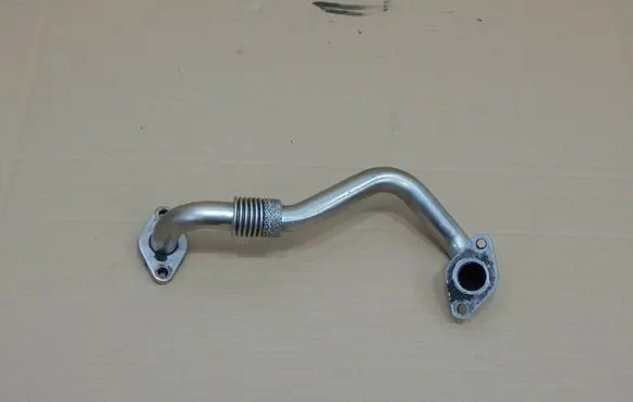 Volkswagen Multivan T5 EGR valve line/pipe/hose 070131521AA