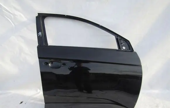 Opel Grandland X Front door