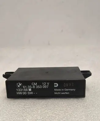 BMW 5 E34 Comfort/convenience module 61358353097 8353097
