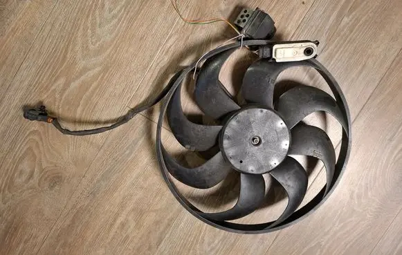 Opel Grandland X Fan impeller 9829220580 5000907