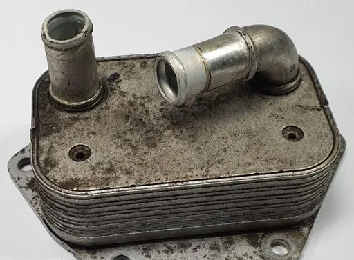 Land Rover Freelander 2 - LR2 Engine oil radiator 9654790880