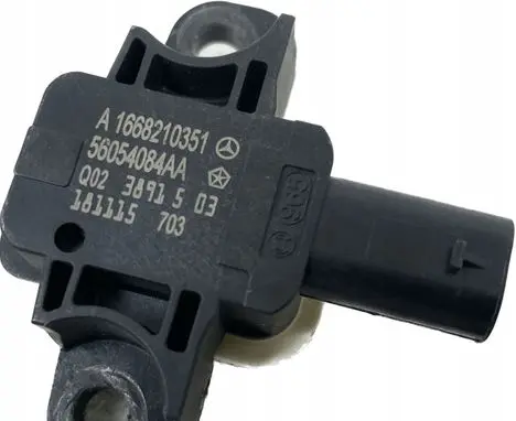 Mercedes-Benz ML W166 Airbag deployment crash/impact sensor A1668210351