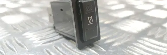 Toyota Avensis T250 Windscreen/window heater switch