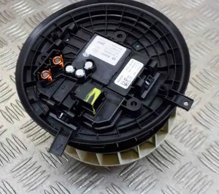 Mercedes-Benz C W205 Heater fan/blower 0130309002 T1024850R