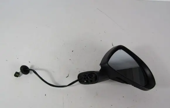 Opel Corsa D Manual wing mirror 13235360