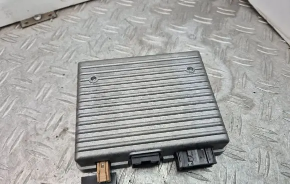 Opel Astra J Bluetooth control unit module 13353284