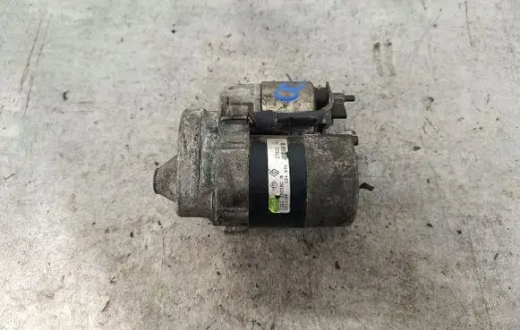 Renault Scenic I Starter motor D7E22VALEO