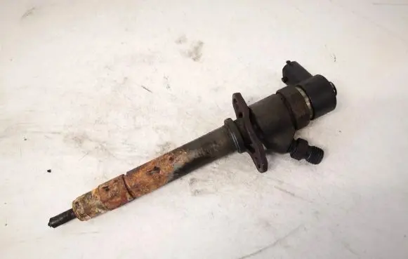 Volvo S60 Fuel injector 8658351 0445110078
