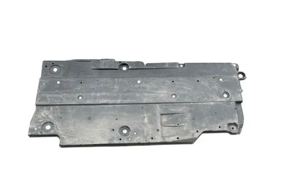 Toyota Prius (XW50) Center/middle under tray cover 5816647030