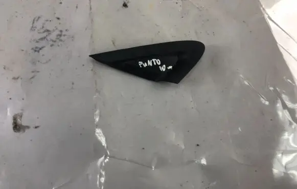 Fiat Punto Evo Fender end trim 735438113