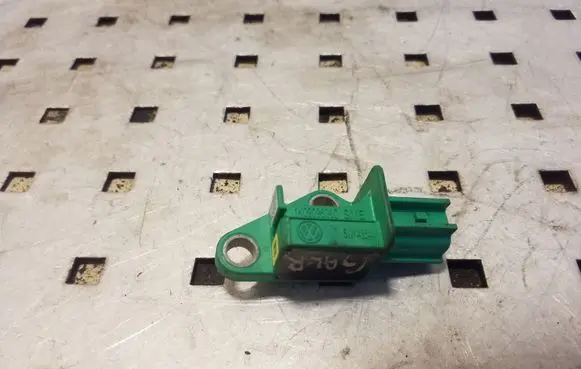 Audi Q7 4L Airbag deployment crash/impact sensor 1K0909606C