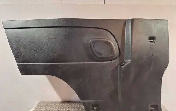 Opel Vivaro Trunk/boot side trim panel S17986580 769015444R