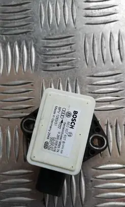 Audi A6 S6 C6 4F ESP acceleration yaw rate sensor 8e0907637b