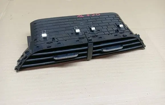 Skoda Octavia Mk4 Dash center air vent grill 5E3820951F 341738424 070621