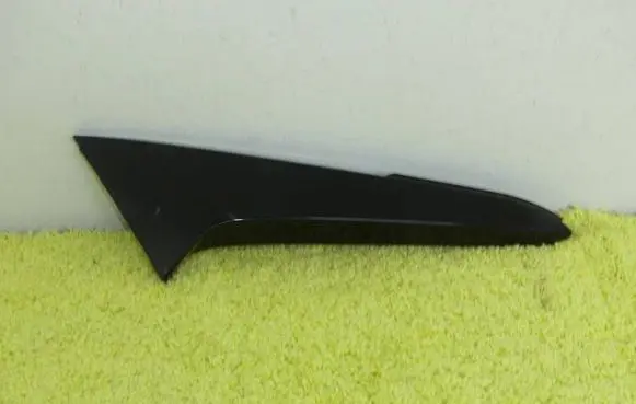 Mazda CX-30 Rear side glass trim DFR5-519B1 DFR5-B09B2