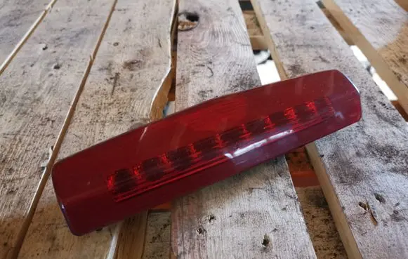 Opel Zafira B Third/center stoplight