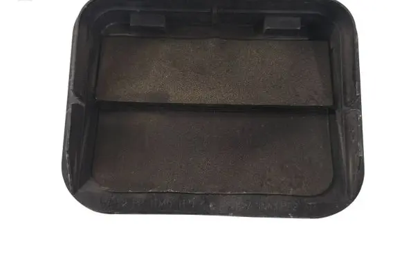Tesla Model S Quarter panel pressure vent B280B62