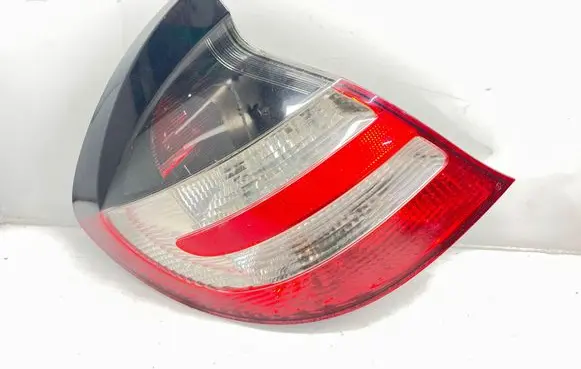Mercedes-Benz C W203 Rear/tail lights A2038202564