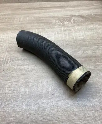 BMW 5 E12 Air intake hose/pipe 1269473 13731269473