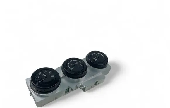 Nissan 350Z Interior fan control switch 96935CD700