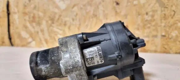 Opel Insignia A EGR valve 55566052