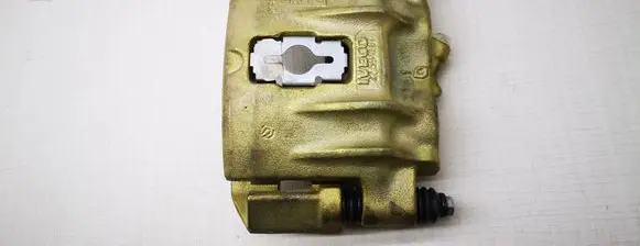 Iveco Daily 35.8 - 9 Front brake caliper 22594101