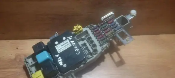 Honda Accord Fuse box set 38600sn7g020m1