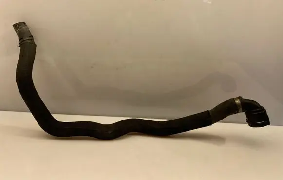 Audi A6 S6 C6 4F Engine coolant pipe/hose 4F0121109F