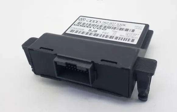 Volkswagen Golf V Other control units/modules 1K0907530K 1K0907951 5WK50000B