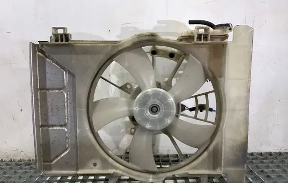 Toyota Yaris Fan set 