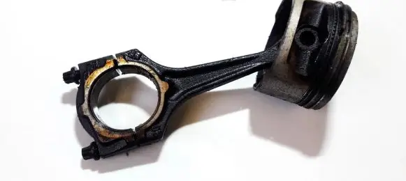 Opel Astra G Piston with connecting rod