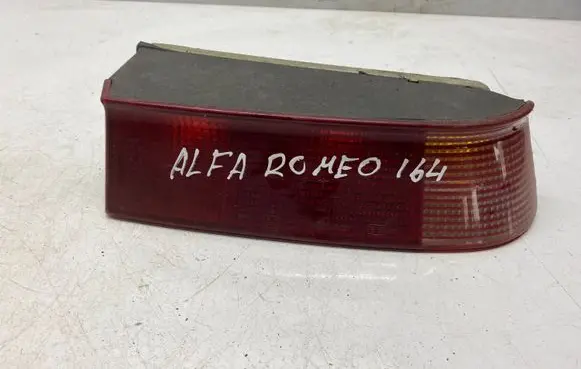 Alfa Romeo 164 Rear/tail lights