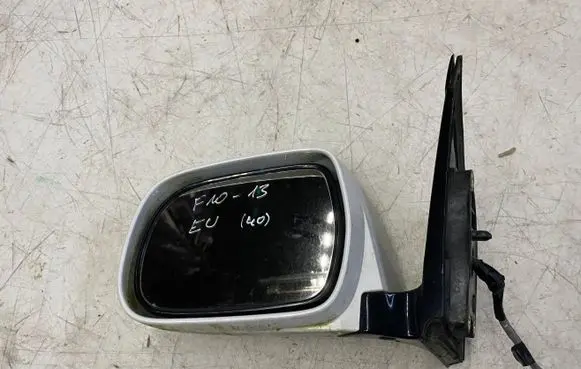 Lexus RX 330 - 350 - 400H Front door electric wing mirror