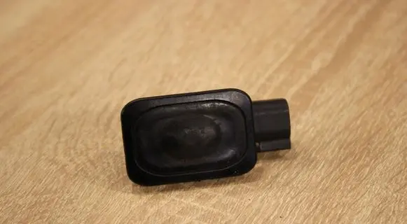 Jaguar XF X250 Tailgate opening switch 1L2T14K147AA