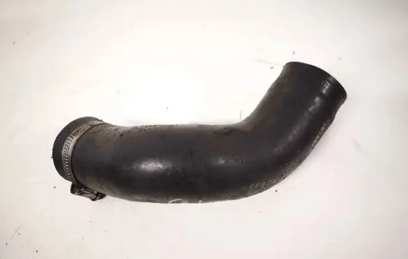 Renault Megane II Intercooler hose/pipe 7087302002 708730200-2