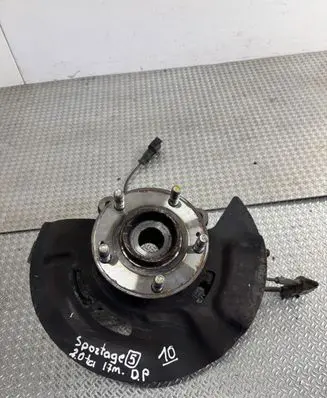 KIA Sportage Front wheel hub D7100