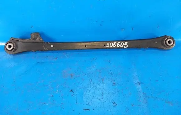 Mini One - Cooper R57 Rear upper control arm/wishbone 33326768724
