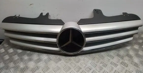 Mercedes-Benz CL C216 Front grill A216880183