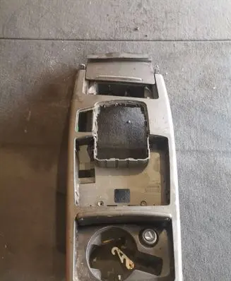 Audi A6 S6 C6 4F Center console 4F1864261 T0021886 P0103820