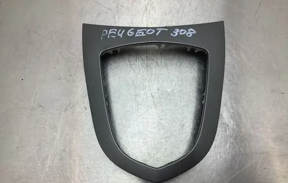 Peugeot 308 Gear shifter surround trim plastic 9660633177