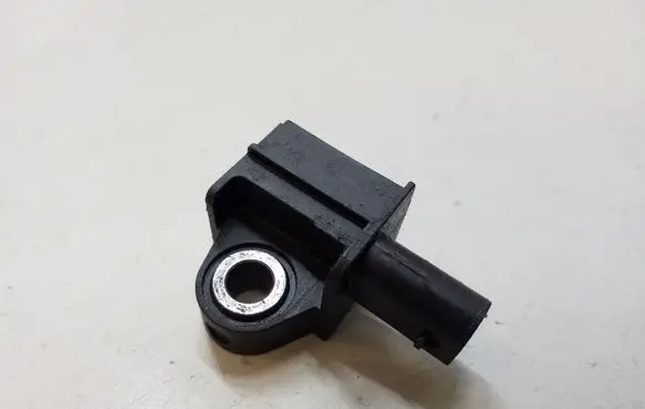 Chrysler Pacifica Airbag deployment crash/impact sensor 68174975AA